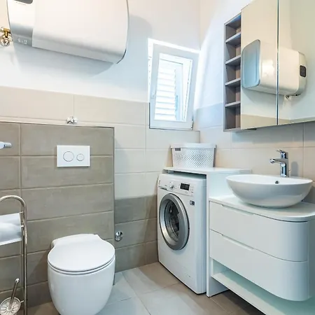 Apartament With Wifi - 20832 *